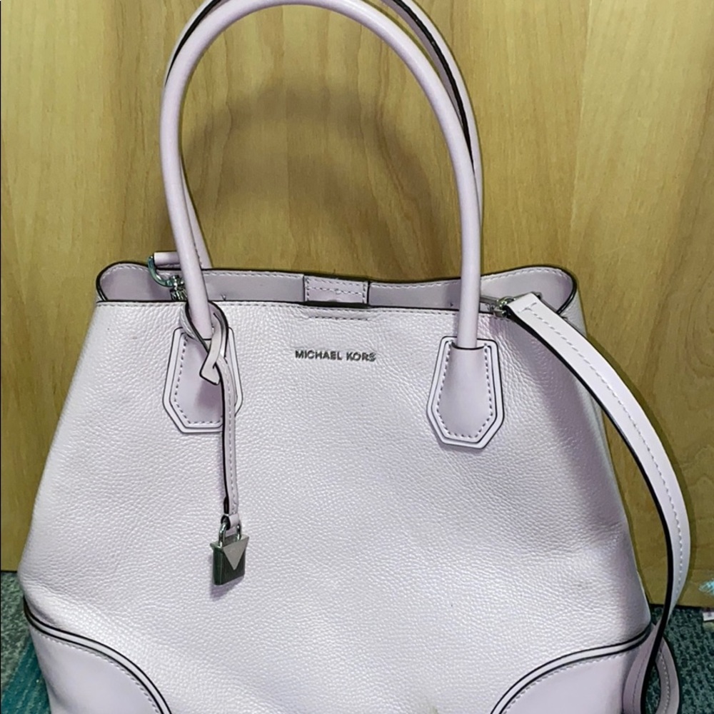 Pink Micheal Kors Purse